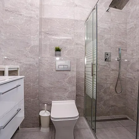 Uroczy Zakatek 1 Apartment *